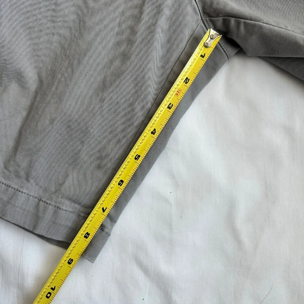 Untuckit MENS summer gray chino shorts W32